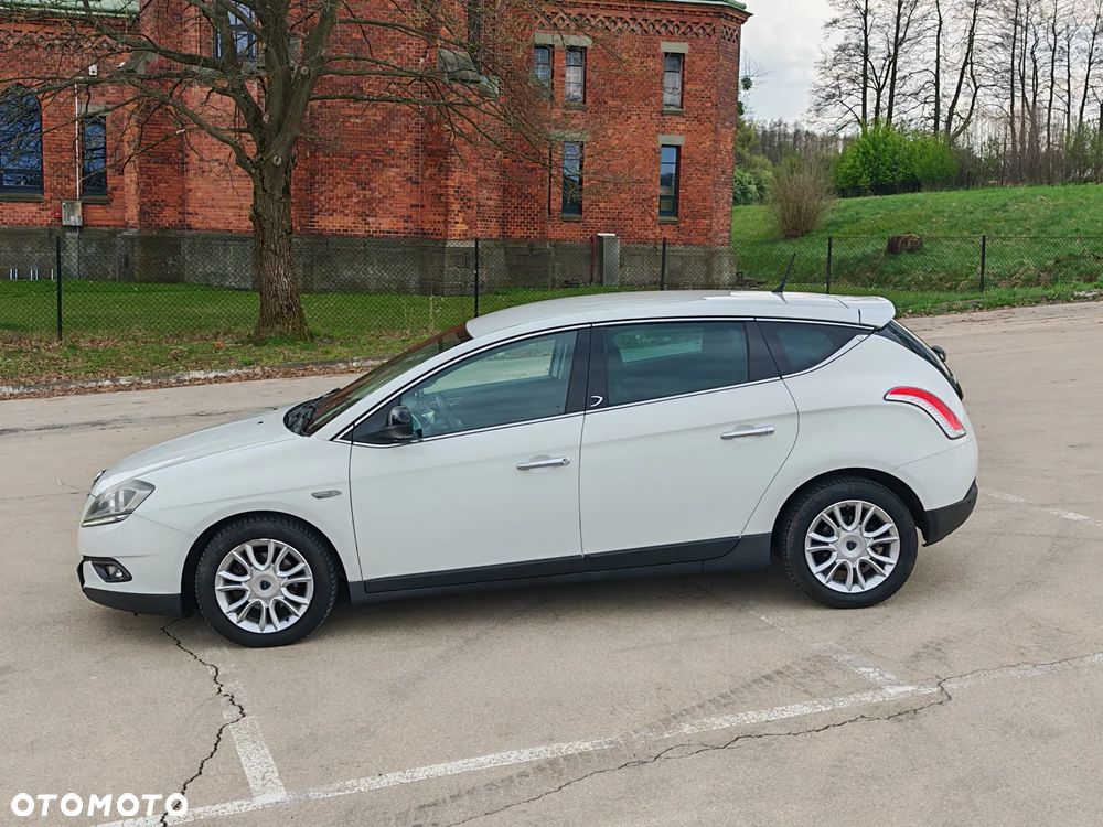 Lancia Delta 1.4 T-Jet 16v Oro - 29