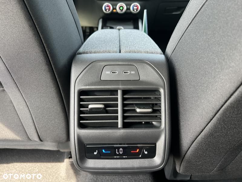 Skoda Superb 1.5 TSI mHEV Selection DSG - 26