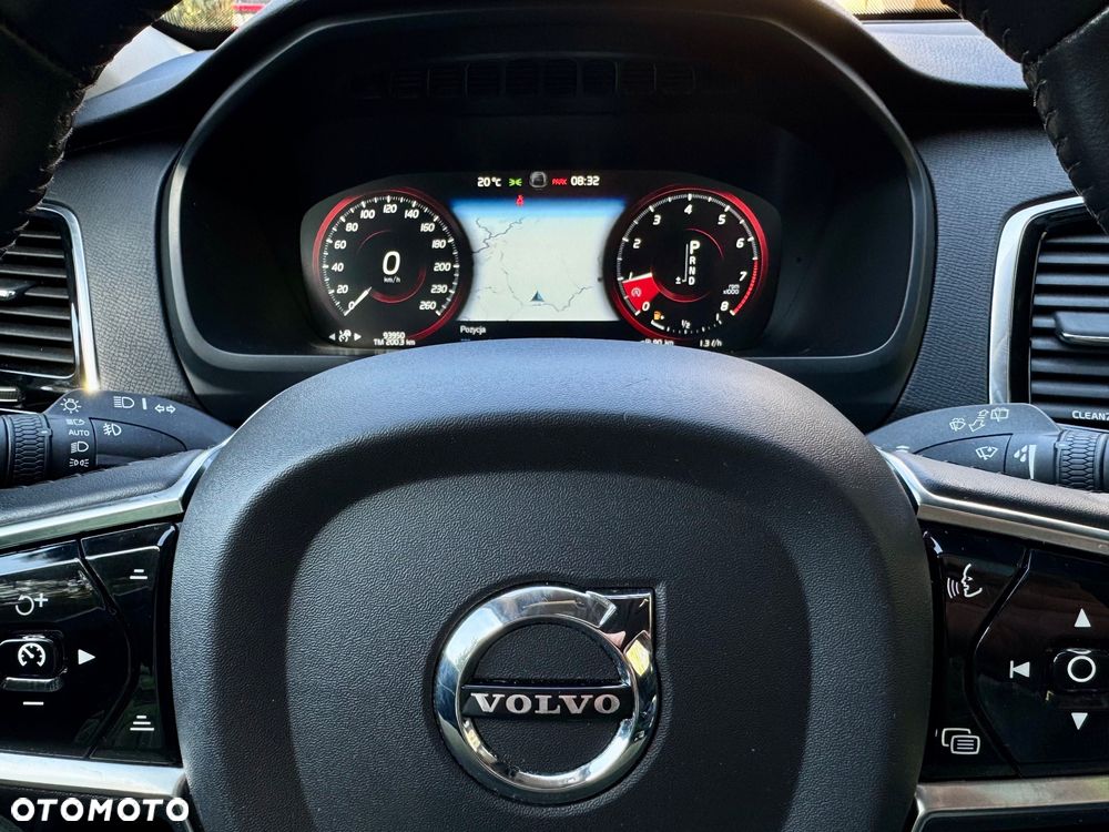 Volvo XC 90 T6 AWD Geartronic Momentum - 31
