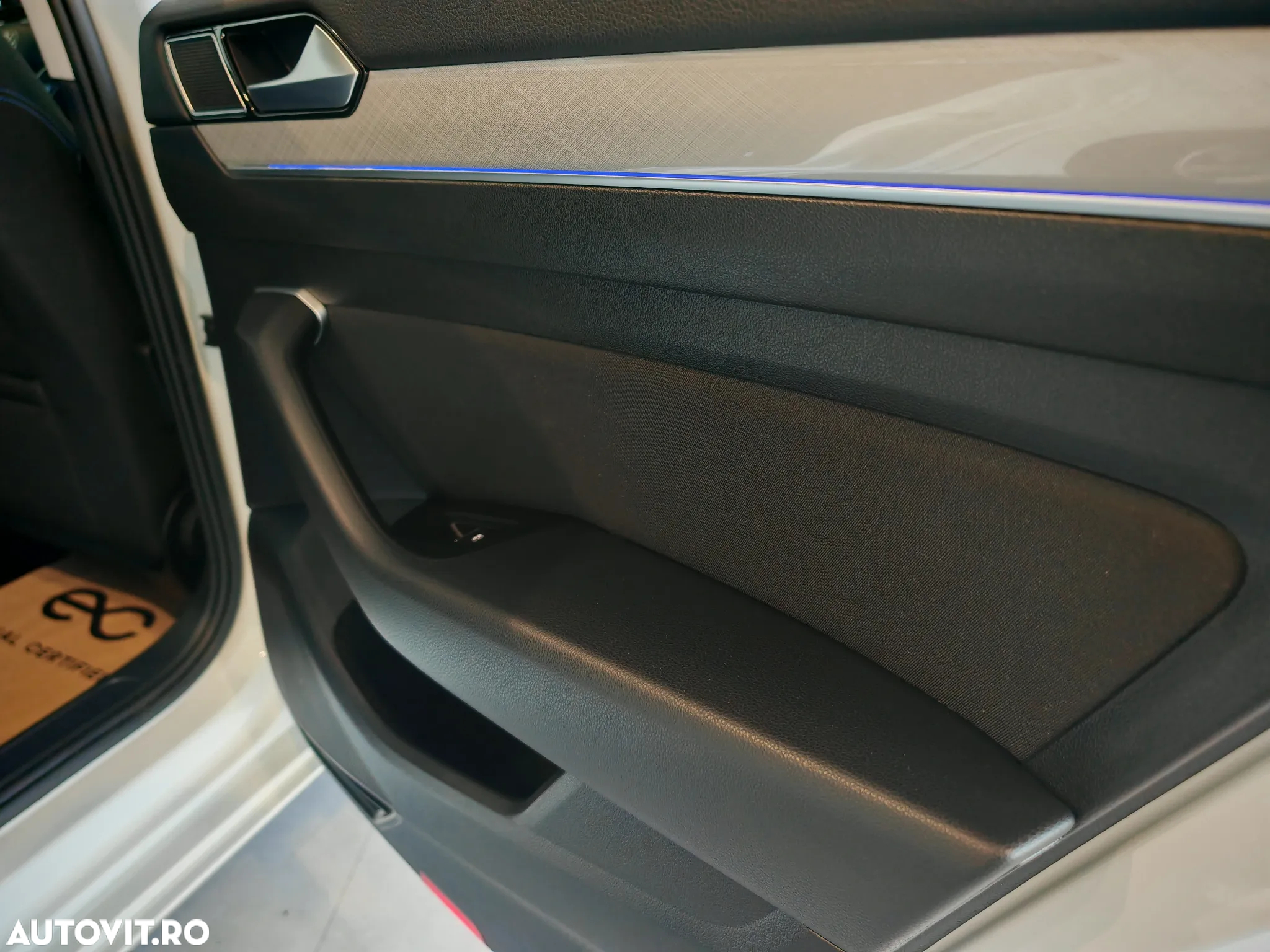 Volkswagen Passat Variant 1.4 TSI Plug-In-Hybrid DSG GTE - 15