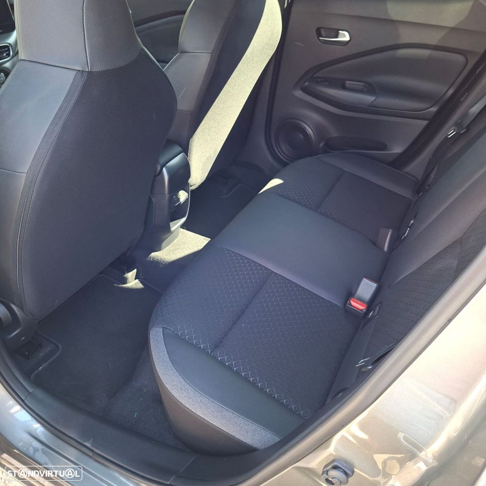Nissan Juke 1.0 DIG-T N-Connecta - 29