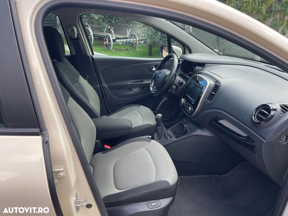 Renault Captur - 18