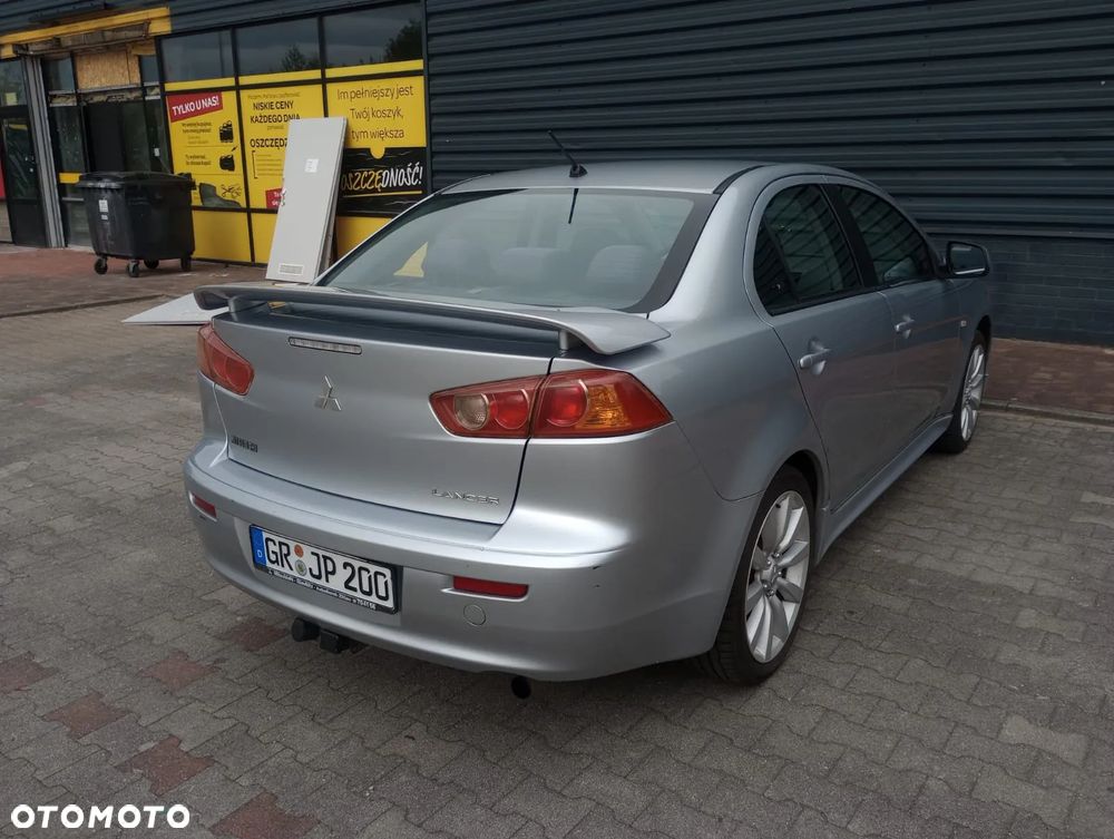 Mitsubishi Lancer 1.8 Intense - 8