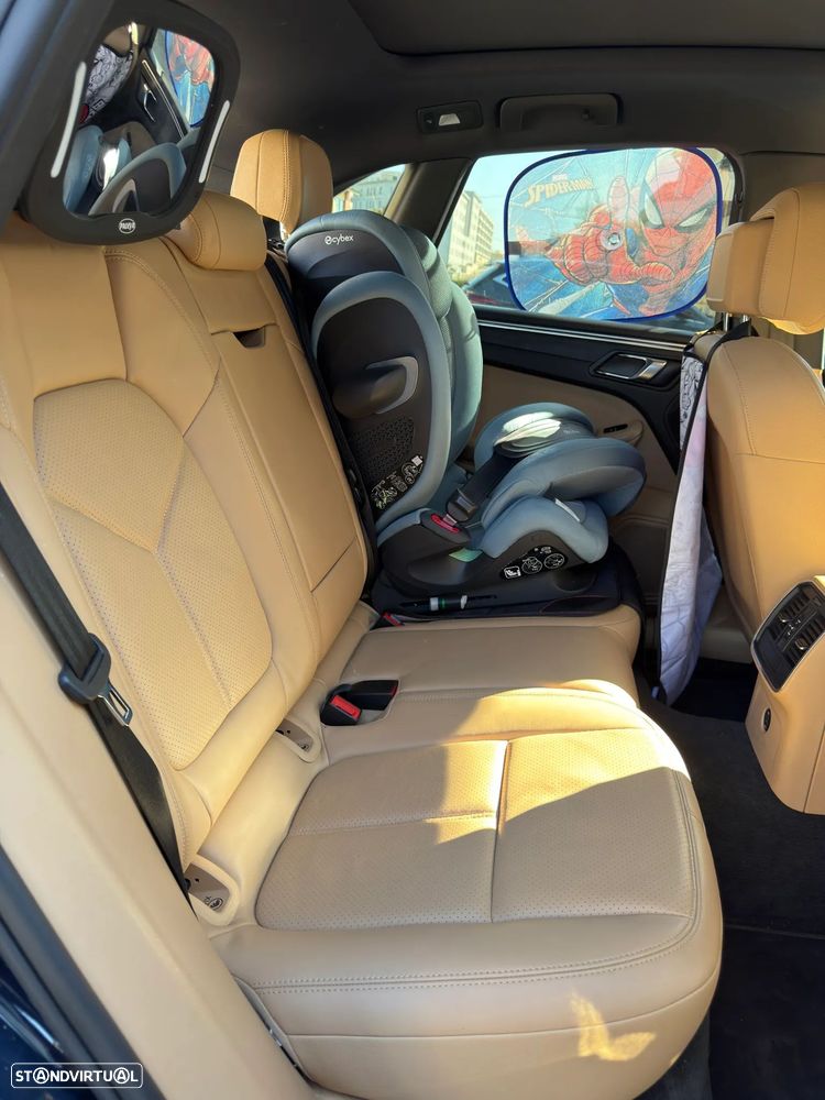 Porsche Macan Standard - 32