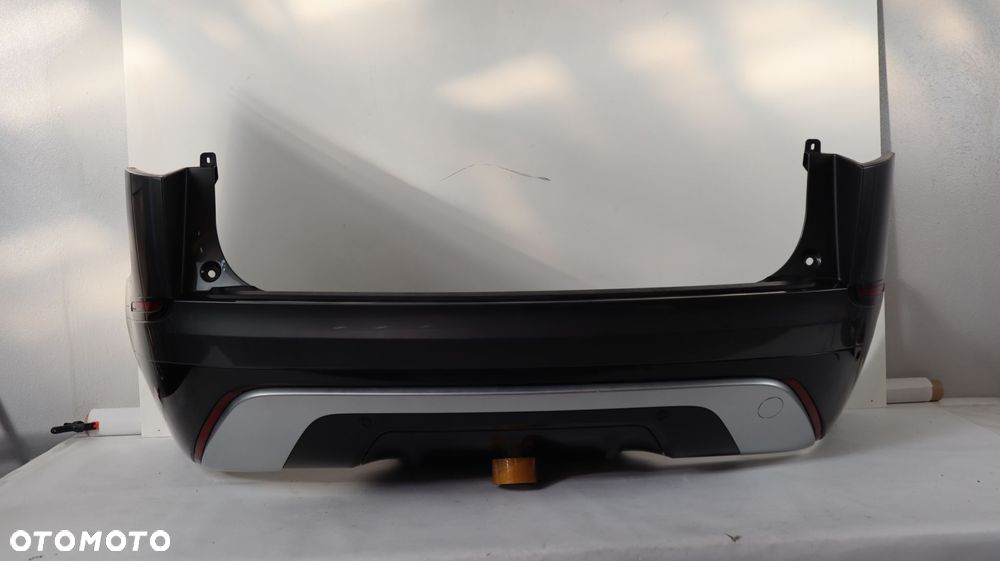 RANGE ROVER VELAR L560 ZDERZAK TYŁ - 1