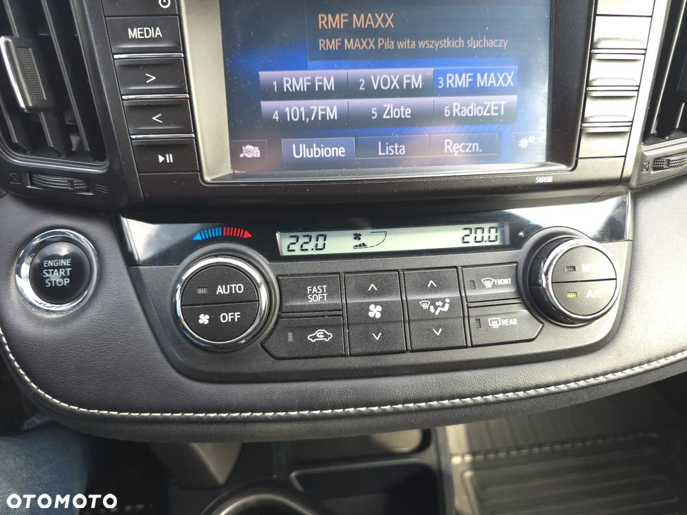 Toyota RAV4 2.0 Premium - 26