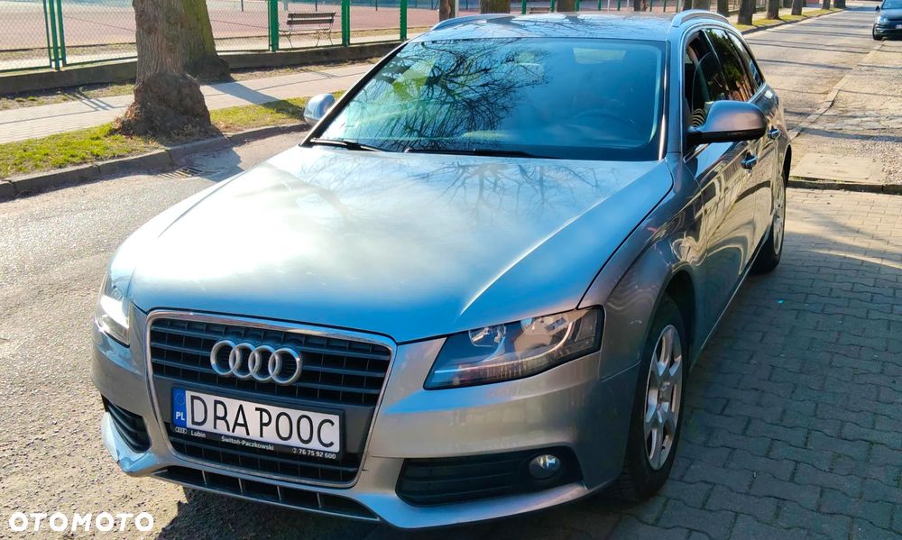 Audi A4 Avant 2.0 TDI DPF Ambiente - 5