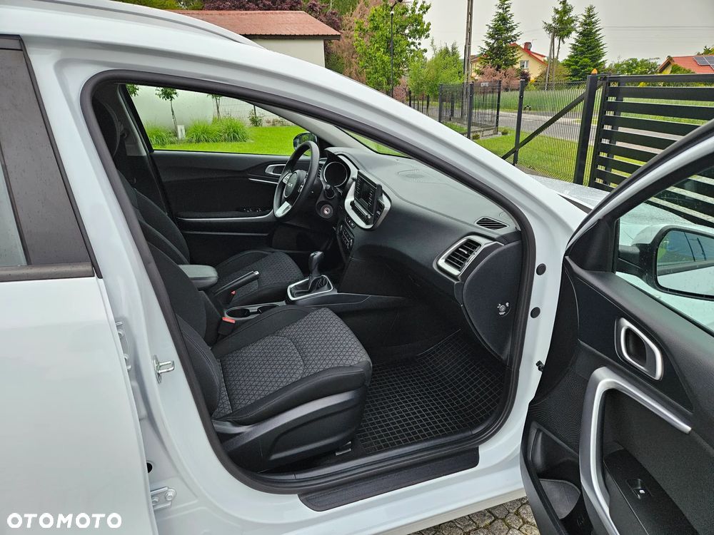 Kia Ceed 1.0 T-GDI S - 12