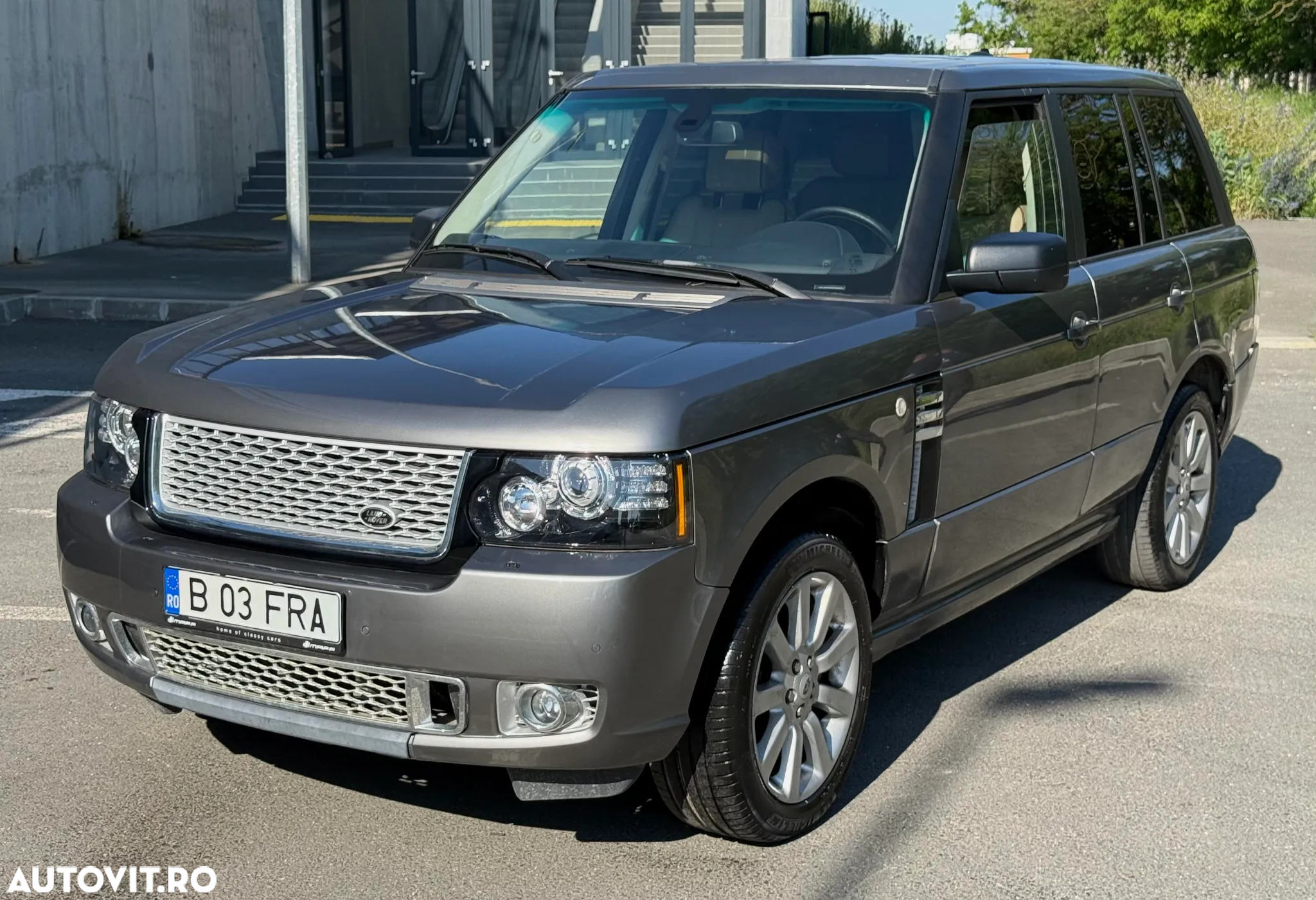 Land Rover Range Rover 4.2 V8 SuperCharged Aut - 2