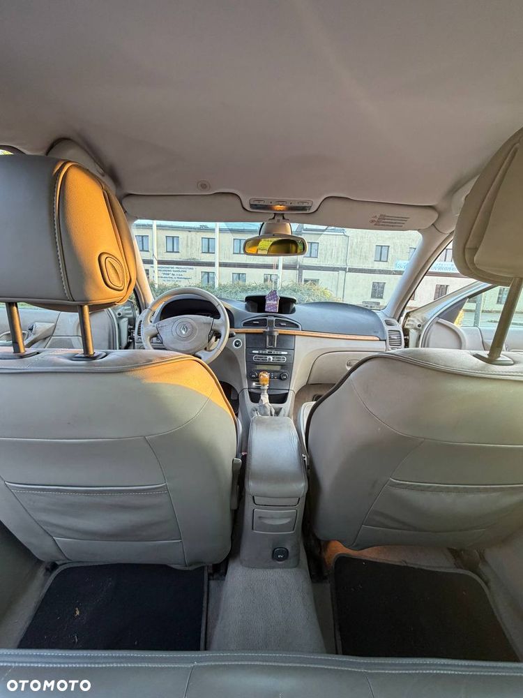 Renault Laguna 2.0T Luxe Privilege - 10