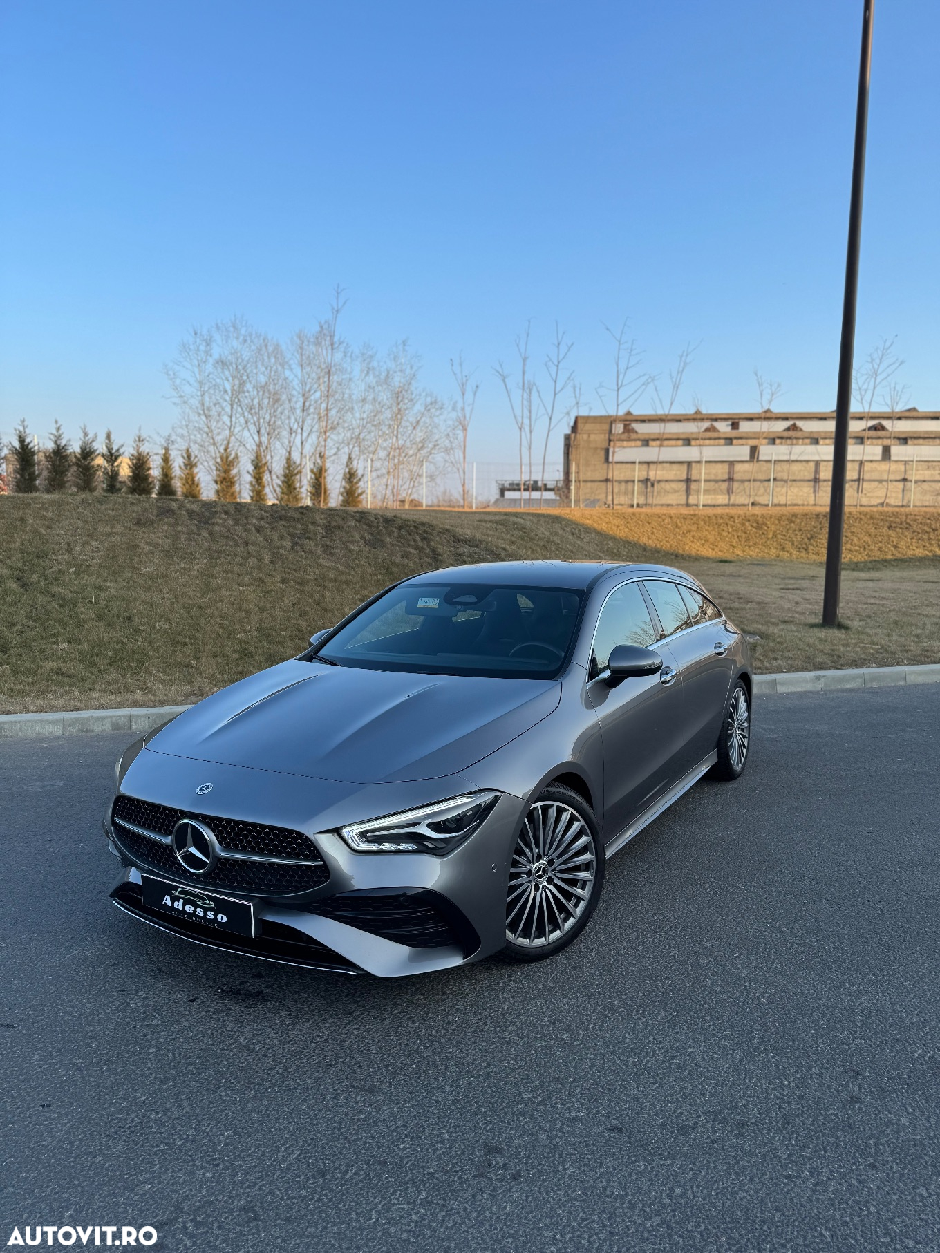Mercedes-Benz CLA 200 Shooting Brake 7G-DCT AMG Line - 4