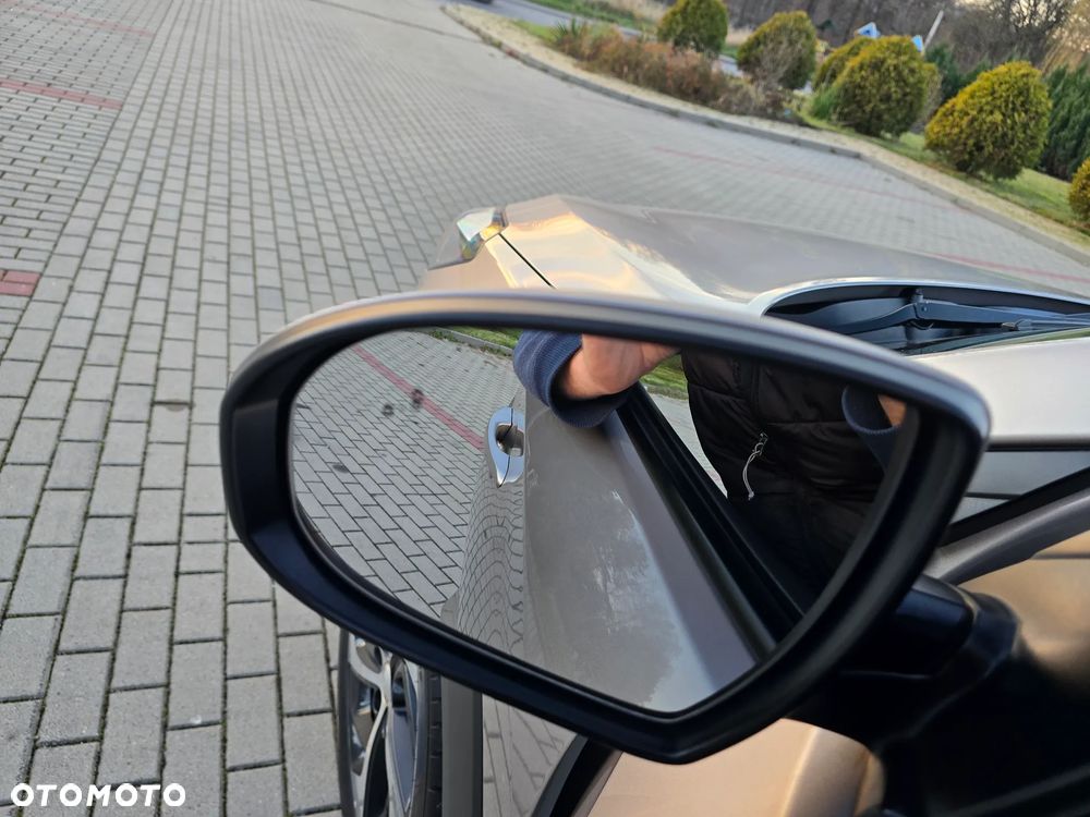 Hyundai Tucson 1.6 GDi 2WD Premium - 35