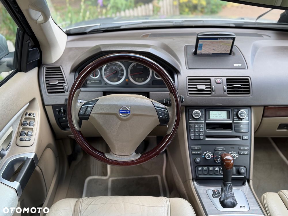 Volvo XC 90 3.2 AWD Executive - 13