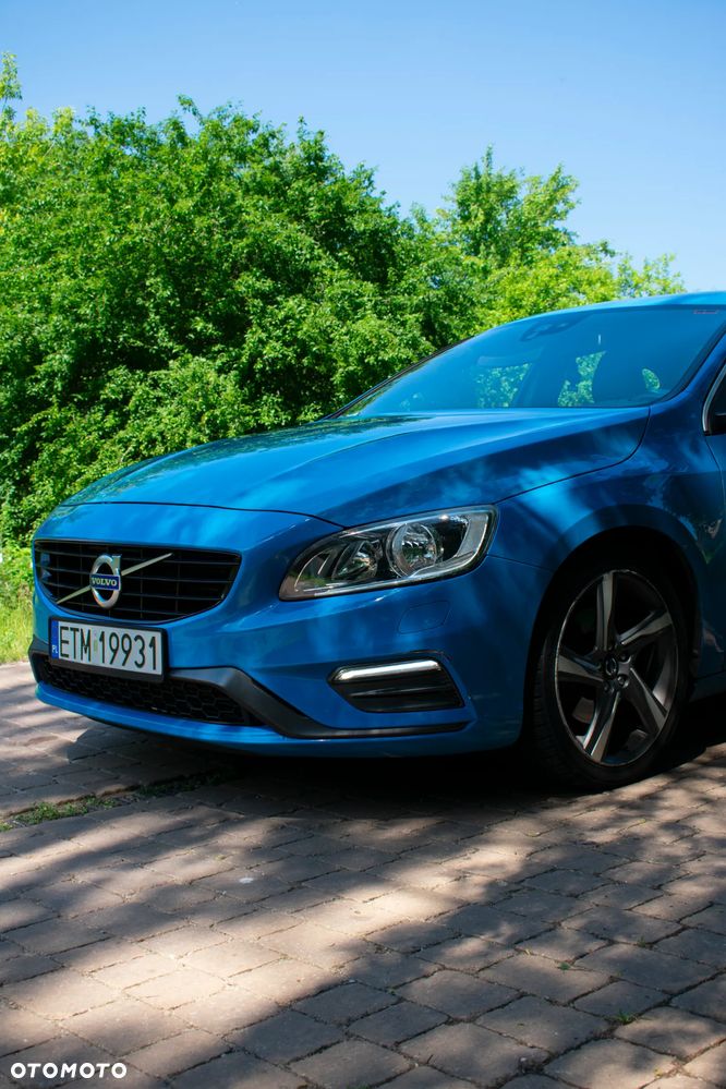 Volvo S60 D4 Drive-E R-Design Summum - 5