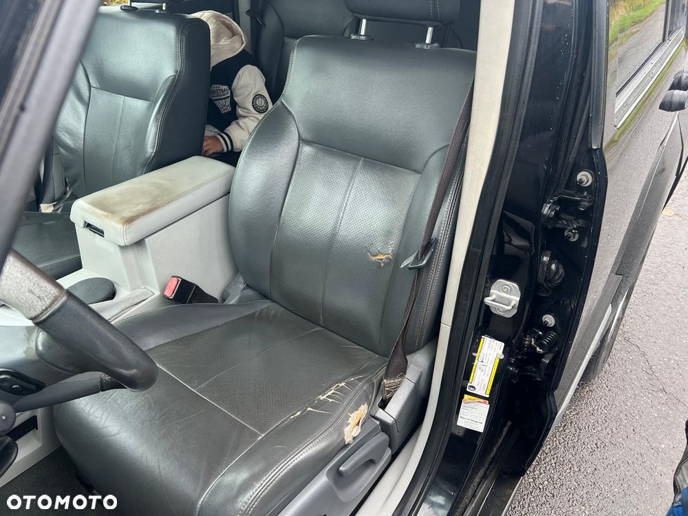 Jeep Cherokee - 12