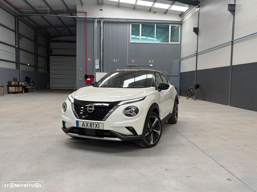 Nissan Juke 1.6 Hybrid N-Connecta Two Tone - 1