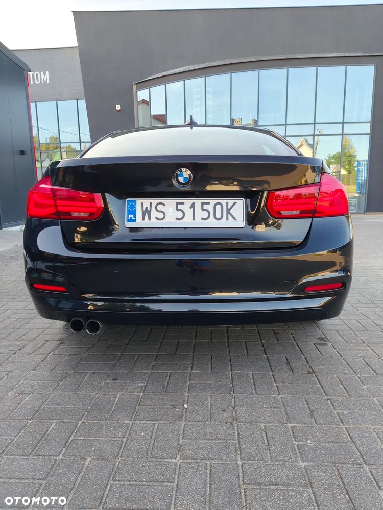 BMW Seria 3 320i Advantage - 9