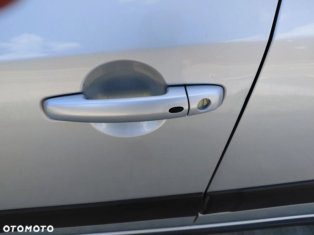Suzuki SX4 1.6 Premium - 16