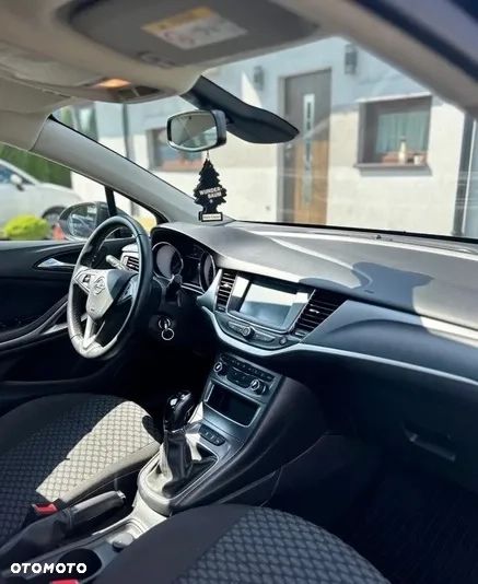 Opel Astra 1.4 T Dynamic - 6
