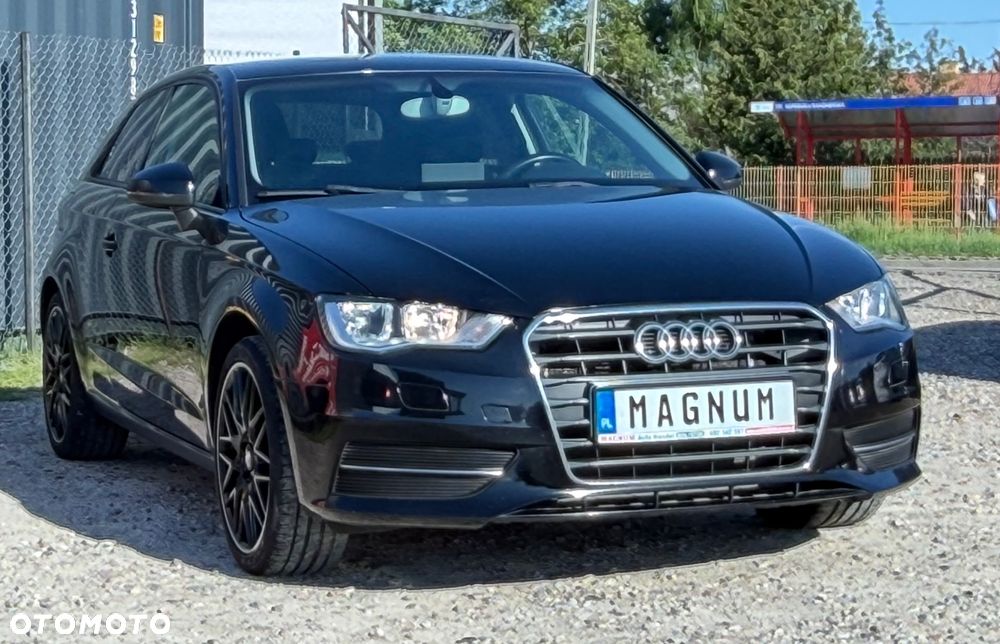 Audi A3 Sportback - 3