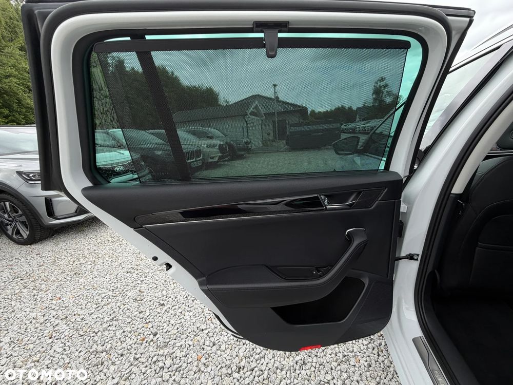 Skoda Superb 2.0 TDI SCR 4x4 L&K DSG - 28