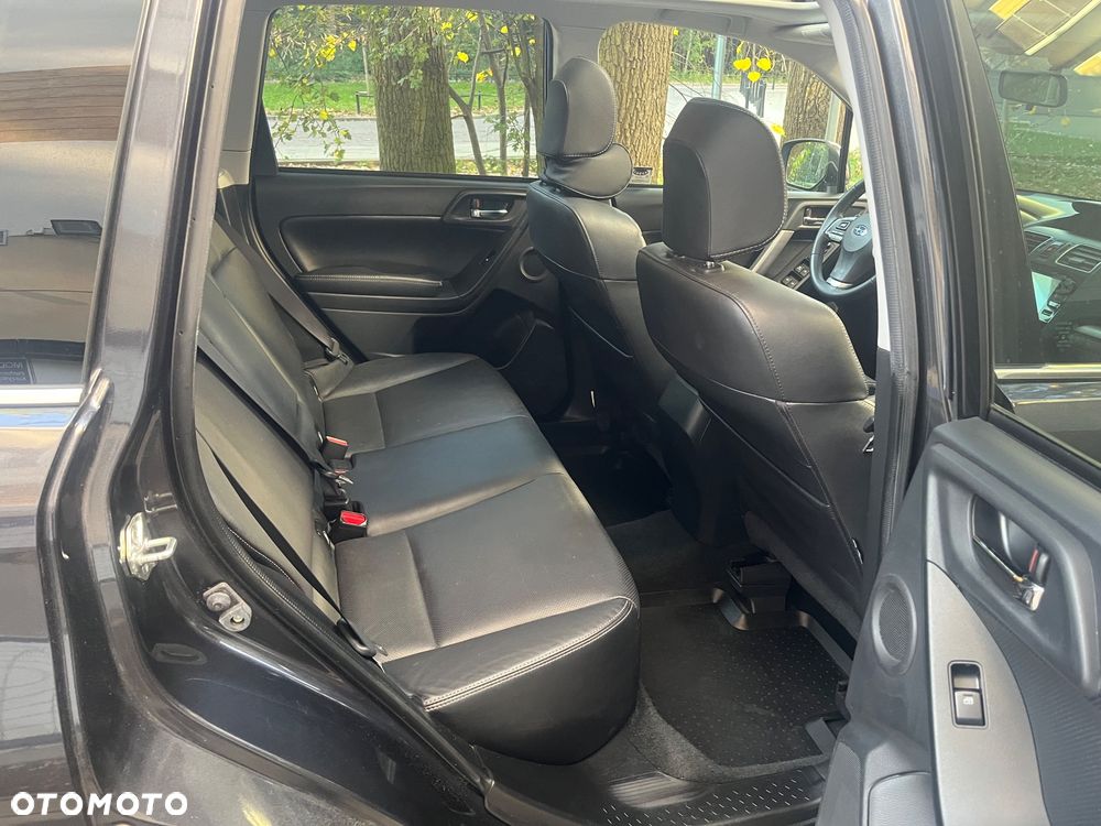 Subaru Forester 2.0 XT Sport Lineartronic - 9