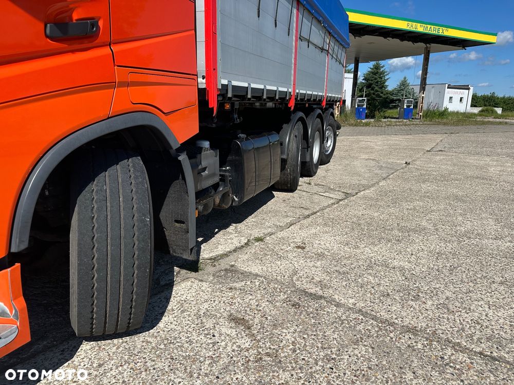 Volvo FH 500 8X2 WYWROTKA DO ZBOZA Z KOMPRESOREM - 11