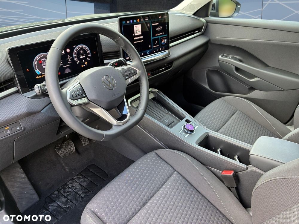 Volkswagen T-Roc - 5