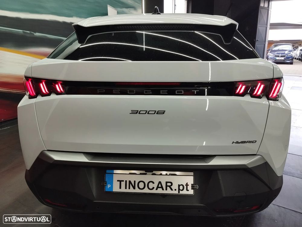 Peugeot 3008 1.2 Hybrid Allure e-DCS6 - 14
