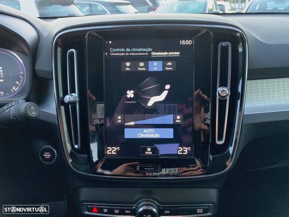 Volvo XC 40 1.5 T5 PHEV Momentum - 24