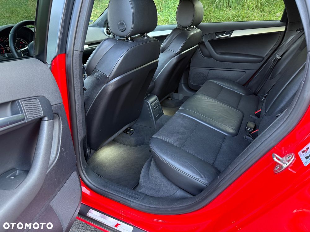 Audi A3 Sportback 2.0 TDI DPF quattro S line Sportpaket plus - 11