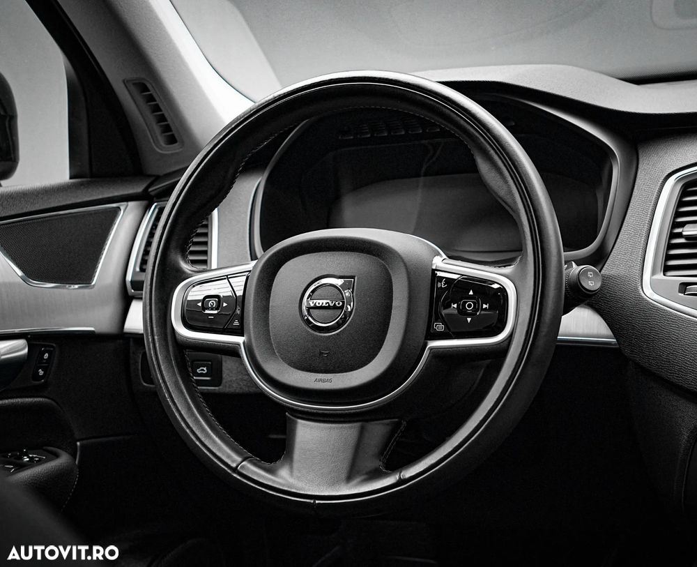 Volvo XC 90 B5 MHEV AWD 7 locuri Momentum Pro - 19