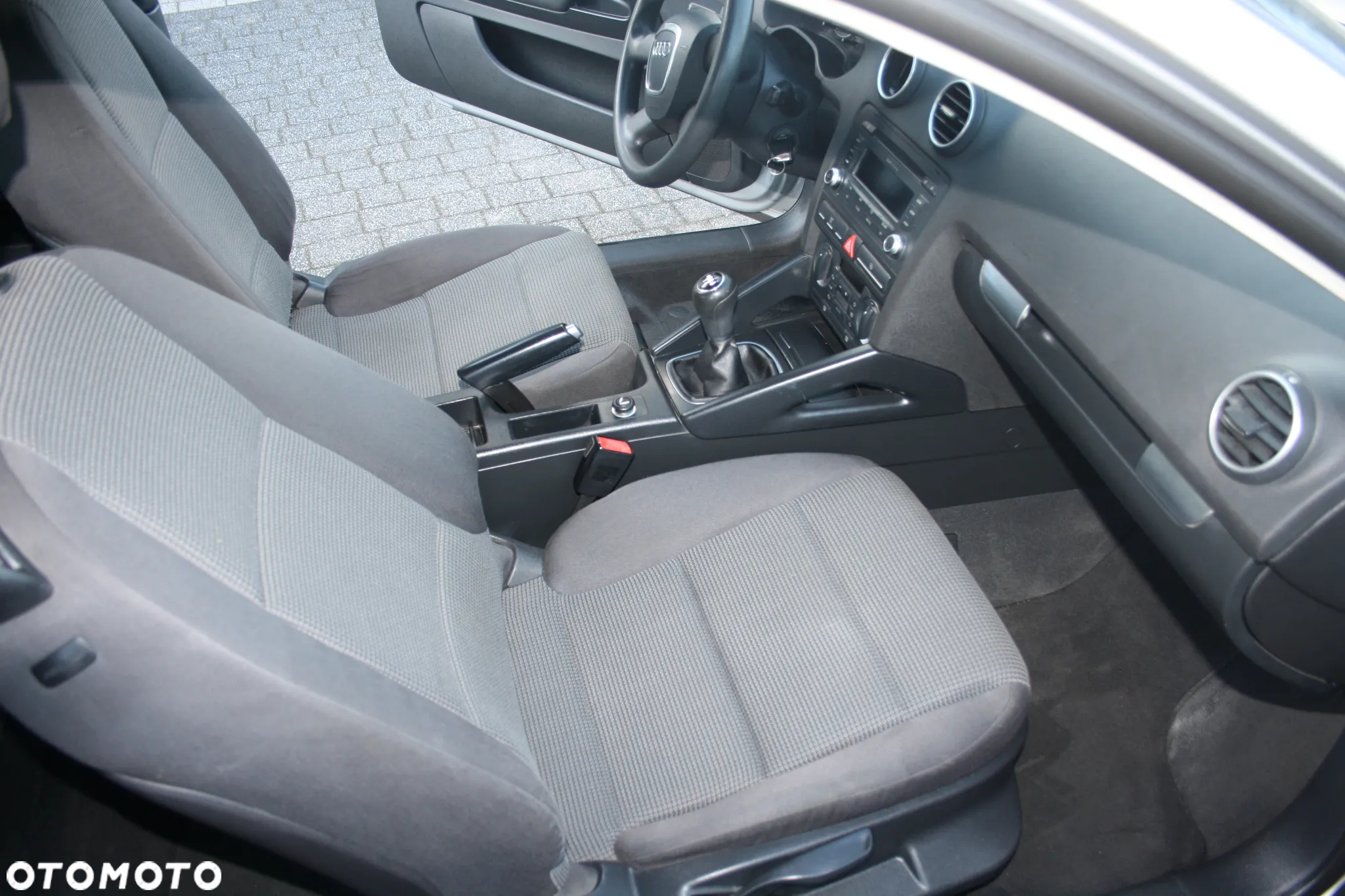 Audi A3 1.6 Attraction - 15
