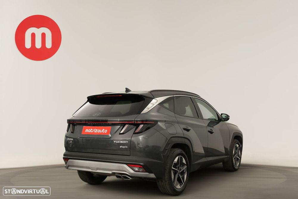 Hyundai Tucson 1.6 T-GDI PHEV e-Vanguard - 4
