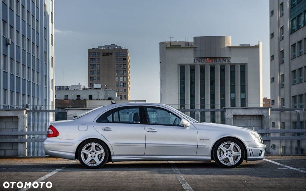 Mercedes-Benz Klasa E 63 AMG - 3