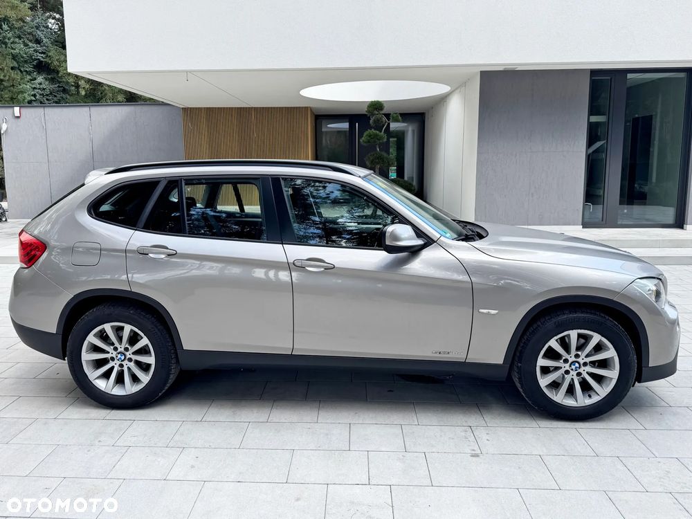 BMW X1 sDrive18d Sport Line - 8