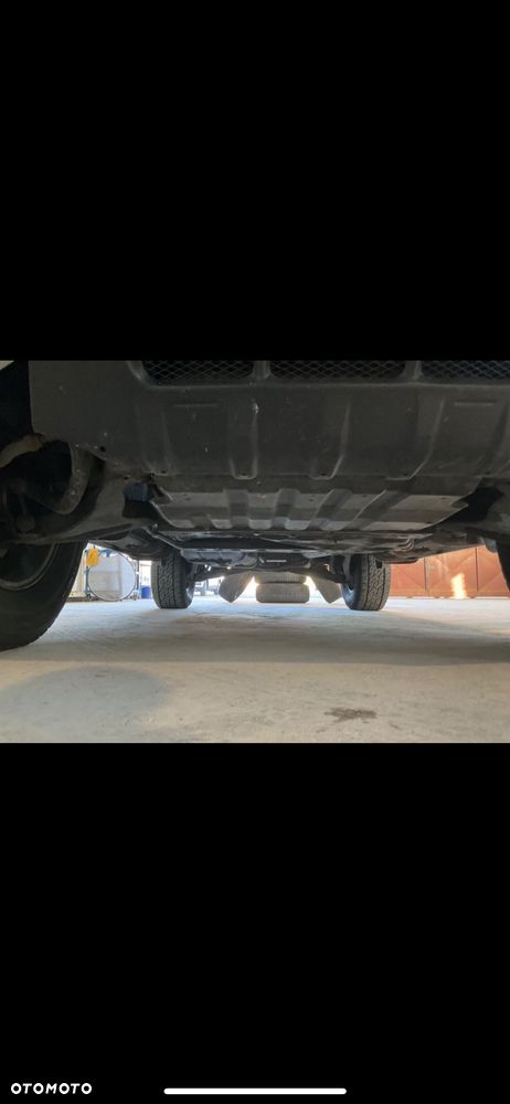 Mitsubishi Pajero 3.2 DI-D Automatik Dakar - 15