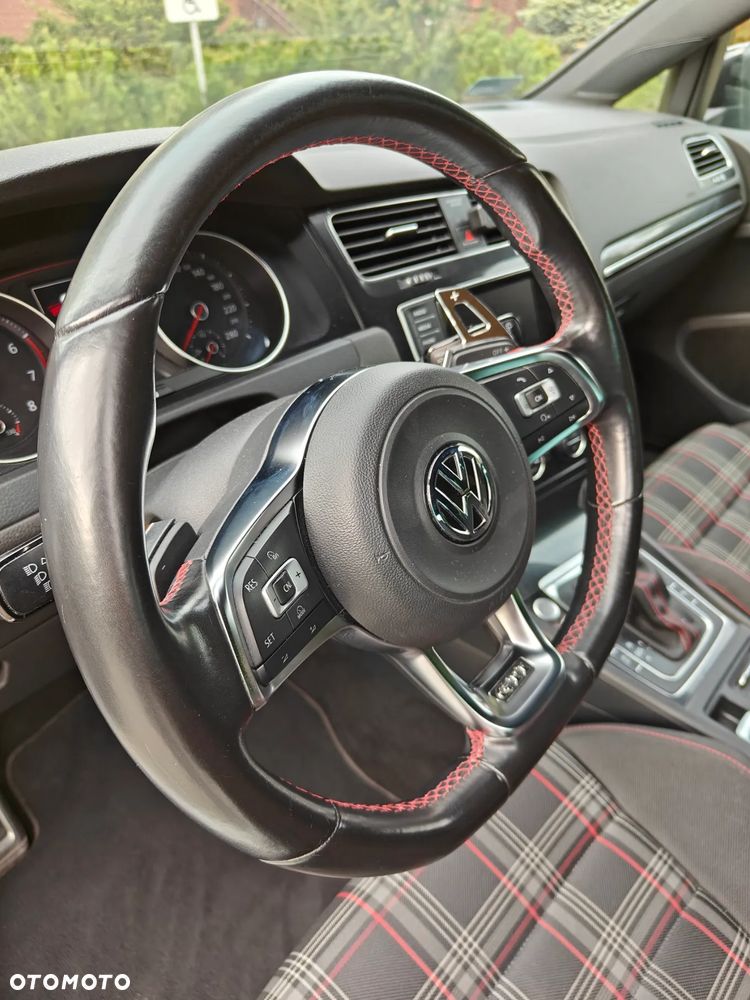 Volkswagen Golf VII 2.0 TSI BMT GTI Performance DSG - 9