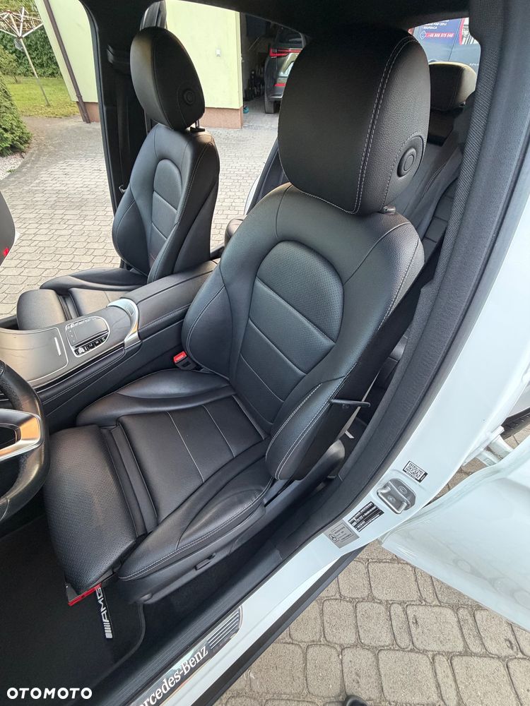 Mercedes-Benz GLC - 23