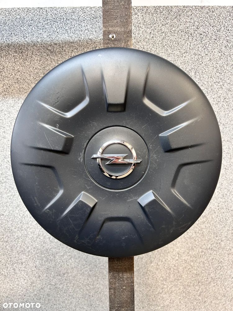 DEKLE,KOŁPAKI 3 SZT. OPEL MOVANO B , DO FELG STALOWYCH 16'' - 3