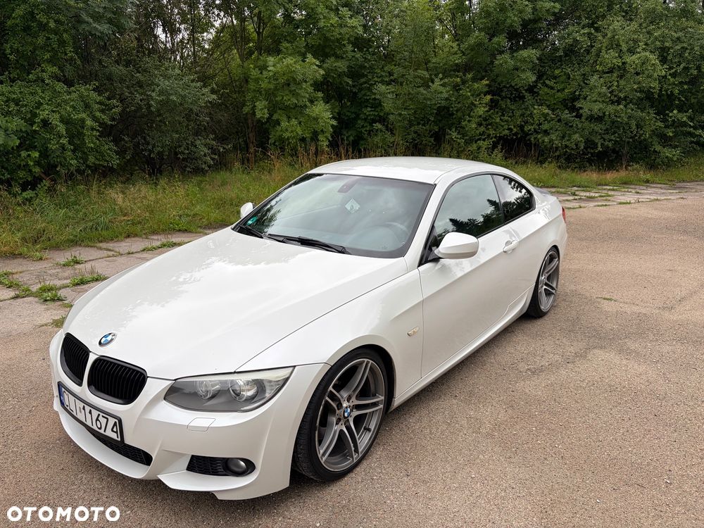 BMW Seria 3 325i - 3