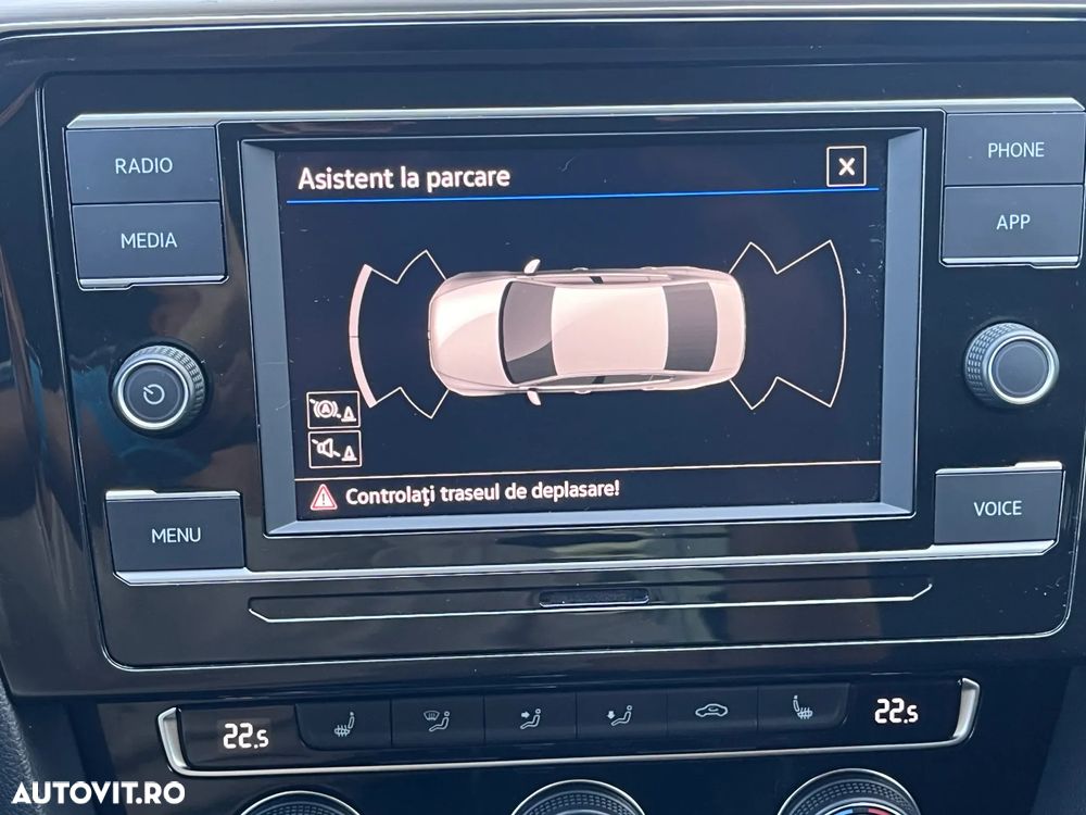 Volkswagen Passat 2.0 TDI DSG Highline - 21