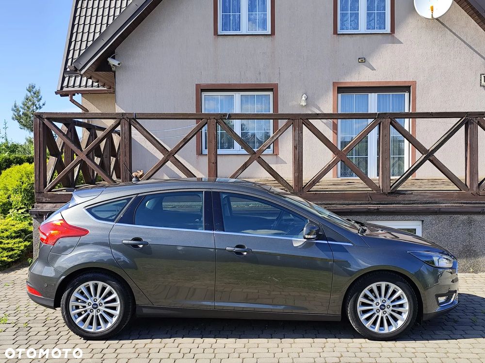 Ford Focus 1.5 EcoBlue STart-Stopp-System TITANIUM - 9