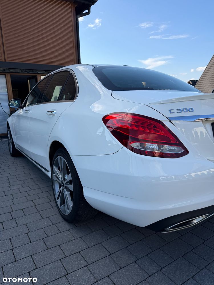 Mercedes-Benz Klasa C 300 9G-TRONIC Avantgarde - 3