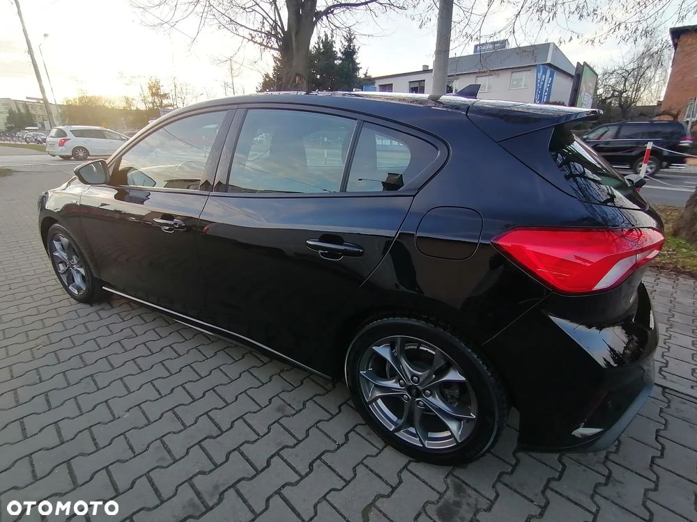 Ford Focus - 13
