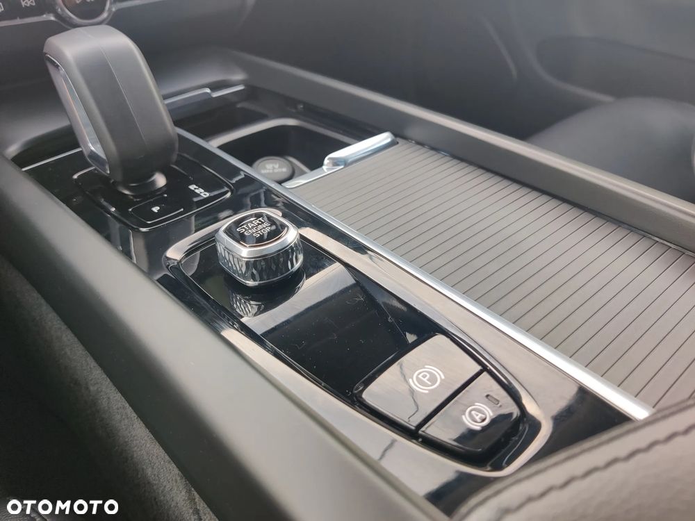 Volvo XC 60 B5 B AWD Core - 15