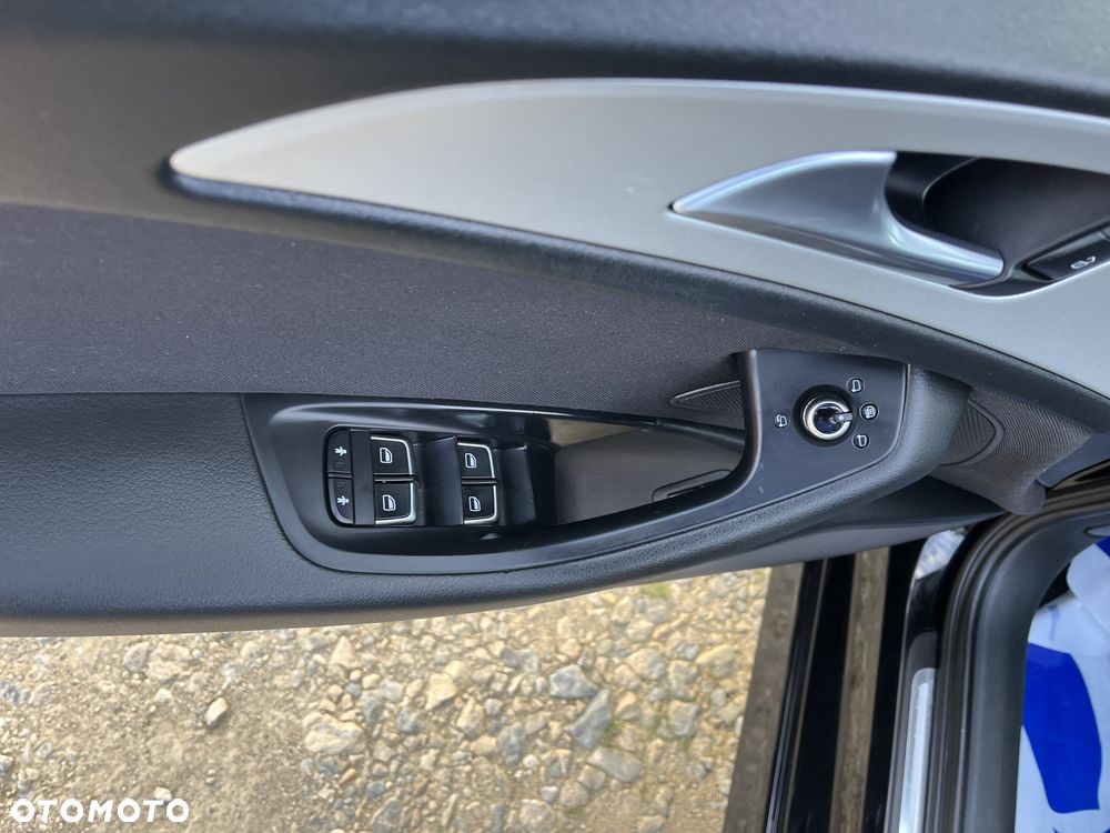 Audi A6 Avant 2.0 TDI Ultra DPF S tronic - 20