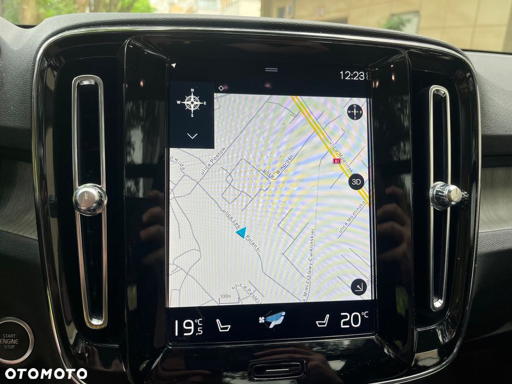 Volvo XC 40 B4 B AWD Geartronic Inscription - 22