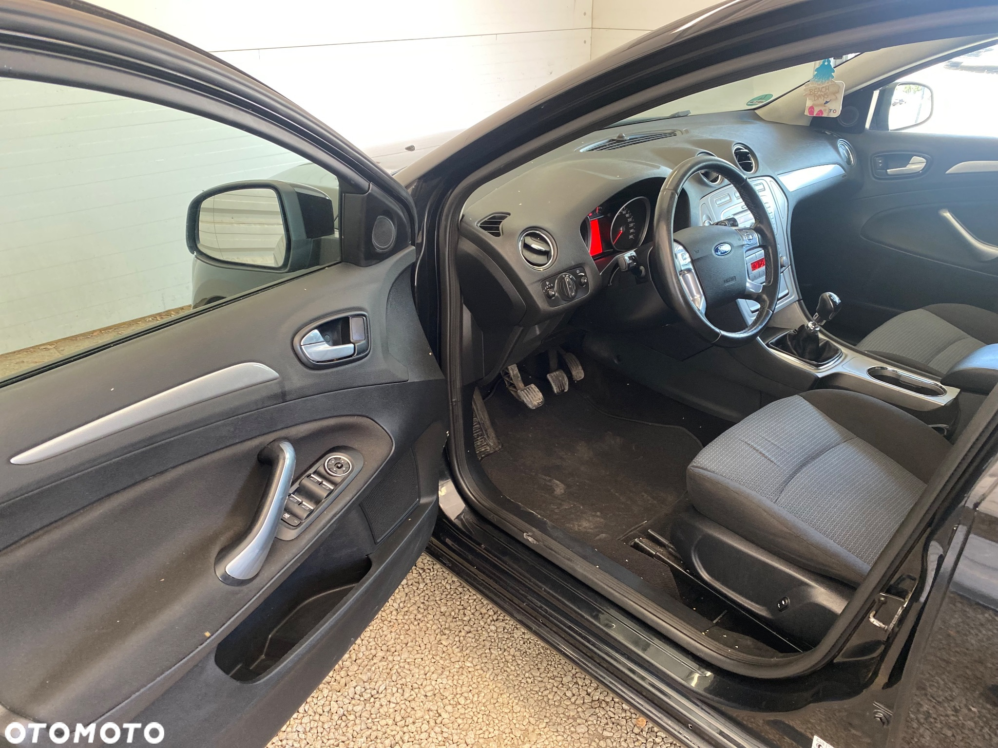 Ford Mondeo 2.0 TDCi Trend - 6