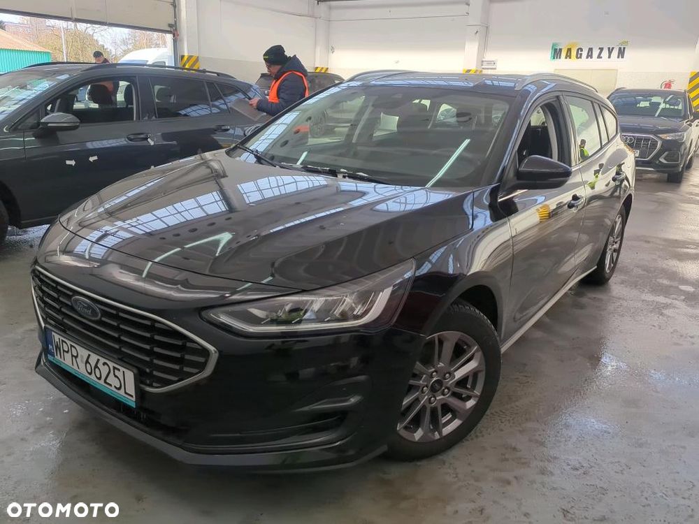 Ford Focus 1.0 EcoBoost Titanium - 1